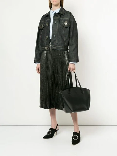Pre-owned Louis Vuitton Saint Jacques Magnolia Shoulder Bag In Black