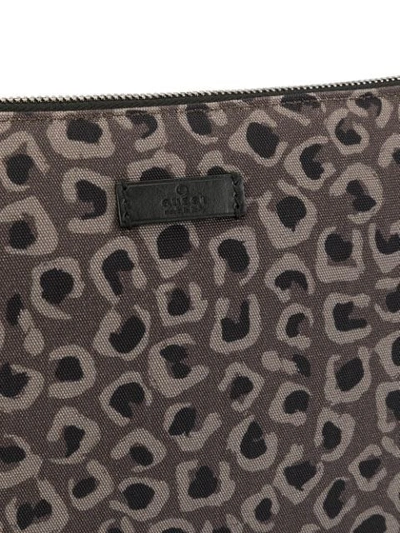 Pre-owned Gucci Leopard Print Nylon Clutch In Grey