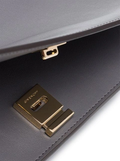 GIVENCHY WHIP CROSSBODY BAG - 灰色