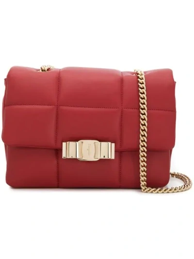 Shop Ferragamo Vara Bow Shoulder Bag In Red