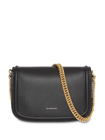Shop Burberry The Leather Link Bag In Black