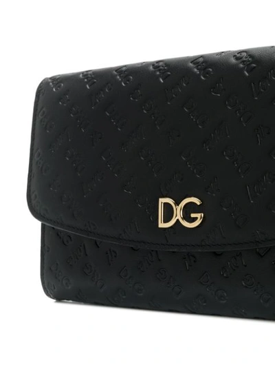 Shop Dolce & Gabbana Chain Wallet Shoulder Bag - Black
