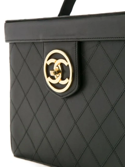 Pre-owned Chanel Cc 2way Cosmetic Bag In Black