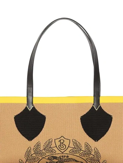 Shop Burberry 'the Giant' Shopper Mit Wappen In Yellow