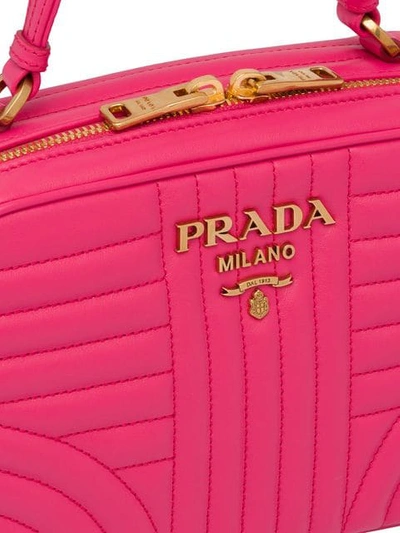 Shop Prada Kleine 'diagramme' Schultertasche In Pink