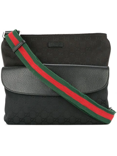 Pre-owned Gucci Shelly Line Gg Shoulder Bag In Black