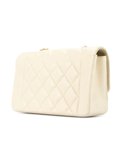 Pre-owned Chanel 1991-1994 Diamond Quilted Shoulder Bag In White