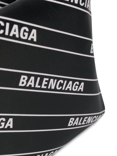 Shop Balenciaga Clutch Mit Logo-print In Black