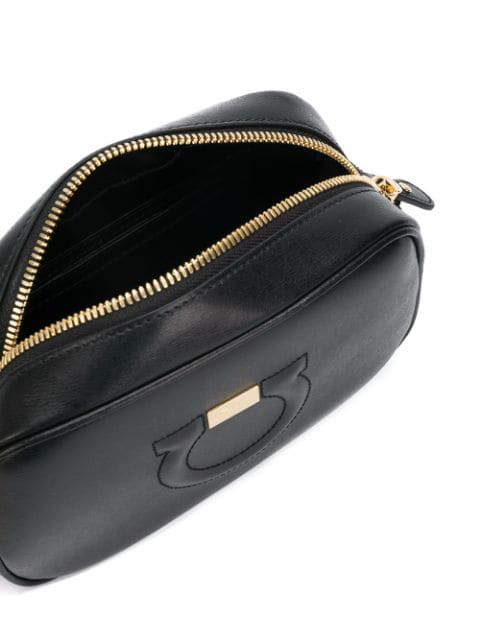 dooney and bourke north south bucket bag