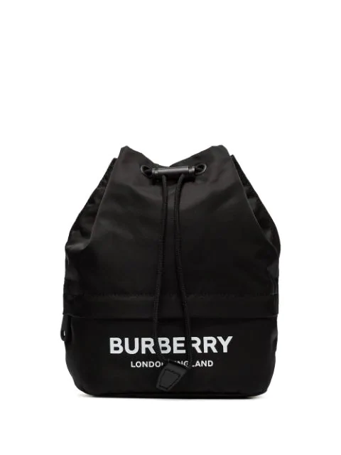 burberry phoebe bucket bag