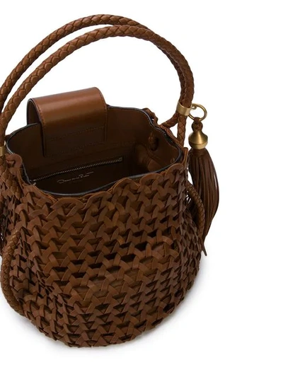 Shop Oscar De La Renta Perforierte Handtasche - Braun In Brown