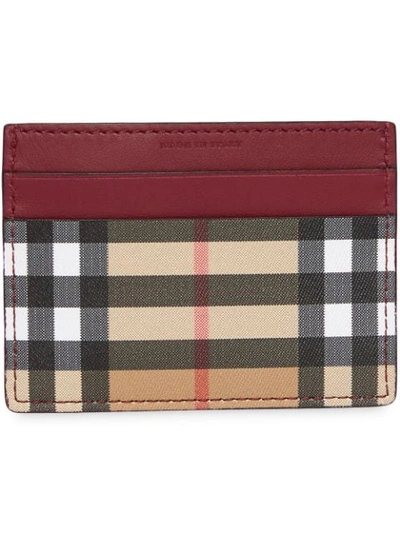 Shop Burberry Kartenetui Mit Karomuster In 60150 Crimson