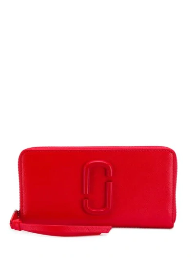 Shop Marc Jacobs Snapshot Standard Continental Wallet In Red