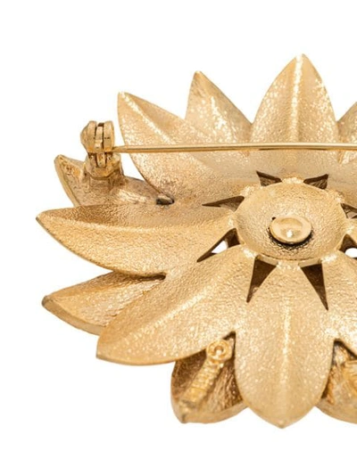 Pre-owned Susan Caplan Vintage 1970s Sarah Coventry Daisy Brooch In Gold