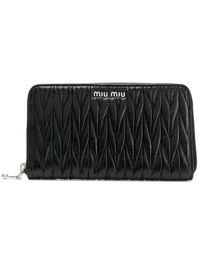 Shop Miu Miu Matelassé Leather Wallet In F0002