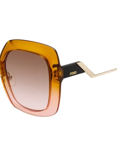 Shop Fendi Eyewear Oversized-sonnenbrille - Gold