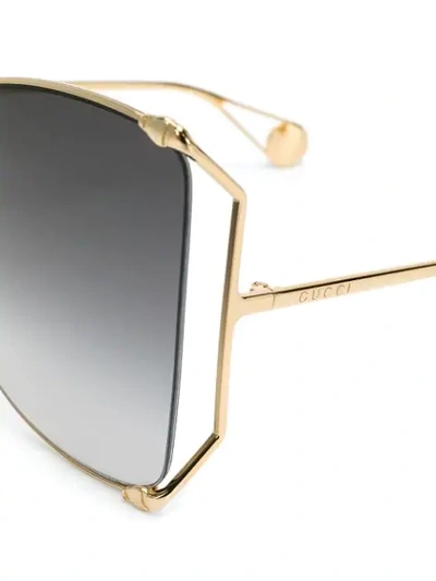 Shop Gucci Pearl-embellished Sunglasses In Metallic