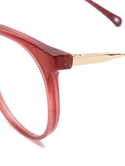 Shop Chloé Round Frame Glasses In Red