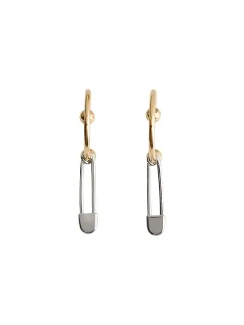 burberry kilt pin