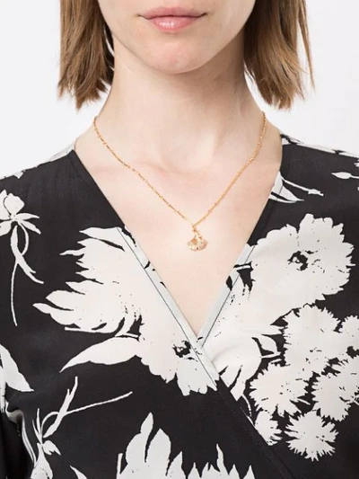 Shop Petite Grand 'lotus' Halskette In Gold