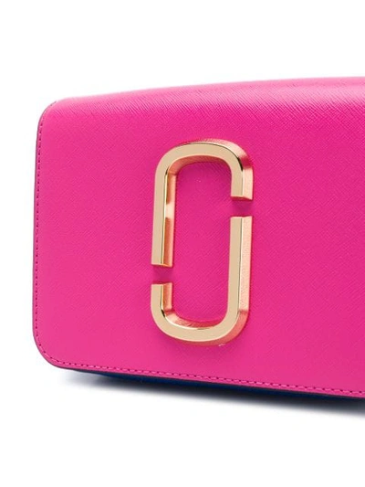 Shop Marc Jacobs Camera Chain Wallet In Pink