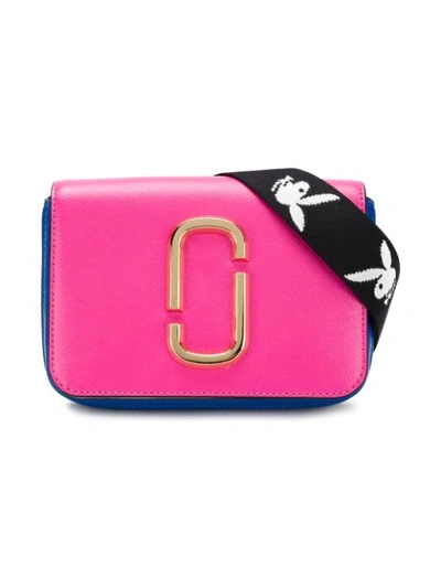 Shop Marc Jacobs Camera Chain Wallet In Pink