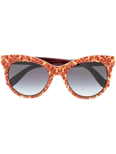 Shop Dolce & Gabbana Cat-eye-sonnenbrille In Red