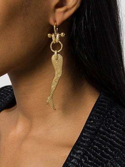 Wouters & Hendrix Engraved Leg Earrings In Gold