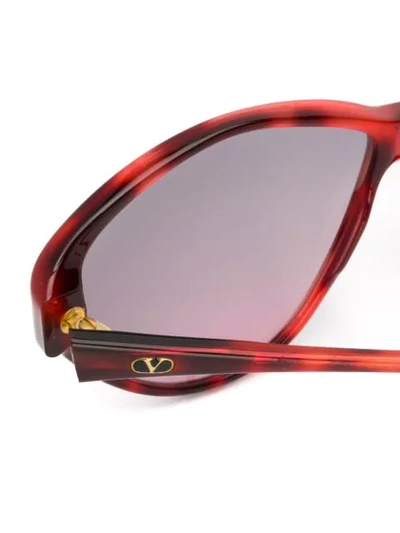 Pre-owned Valentino 1990s Oval Sunglasses In Red