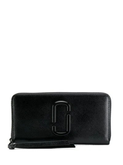 Shop Marc Jacobs Snapshot Standard Continental Wallet In Black