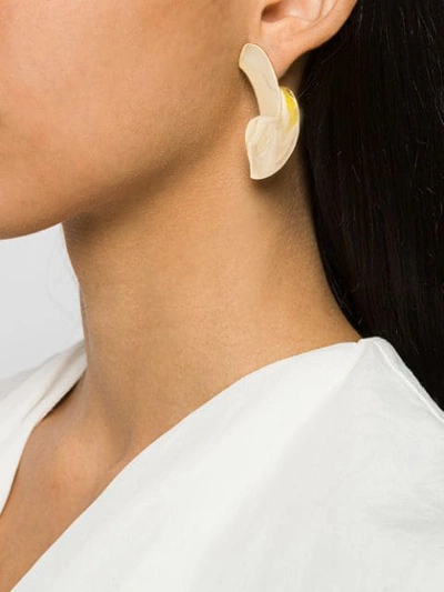 Shop Annelise Michelson Twirl Small Earrings In Gold