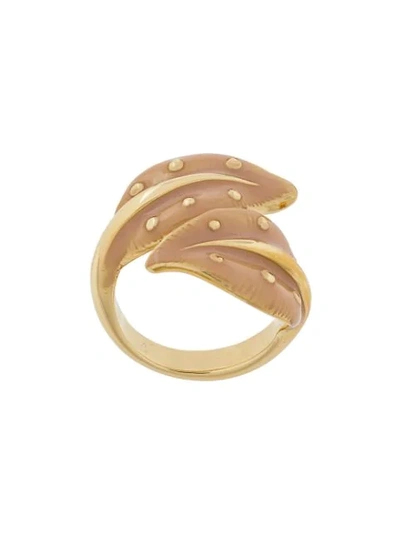 Shop Chloé Sloan Leaf Ring - Metallic