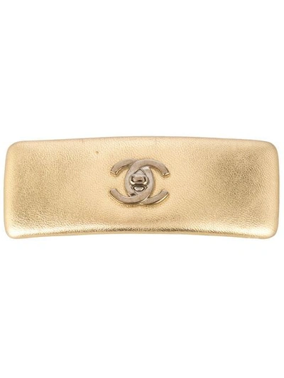 Pre-owned Chanel Vintage Turn-lock Hair Clip - 金色 In Gold