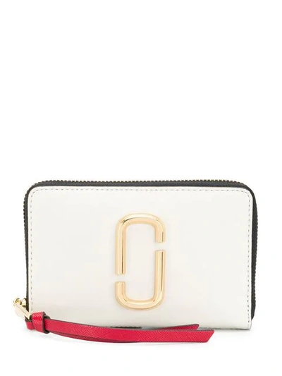 Shop Marc Jacobs The Snapshot Purse In White
