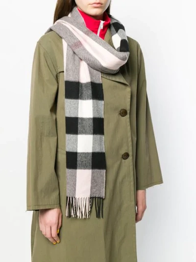 Shop Burberry Cashmere Check Scarf - Pink