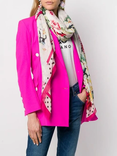 Shop Dolce & Gabbana Schal Mit Blumen-print In Pink