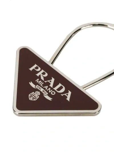 Shop Prada Schlüsselanhänger Mit Logo In Metallic