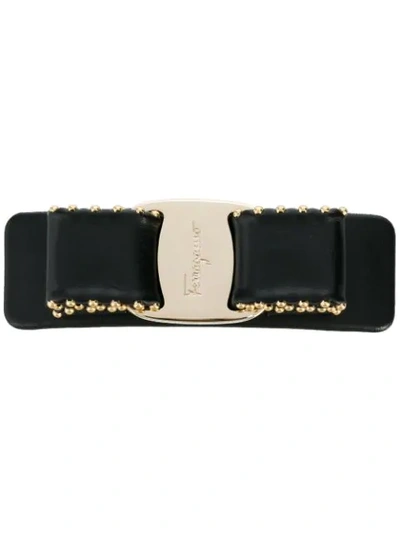 Shop Ferragamo Vara Bow Hair Clip In Black