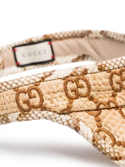 Shop Gucci Sonnenblende Mit Monogrammmuster In Neutrals