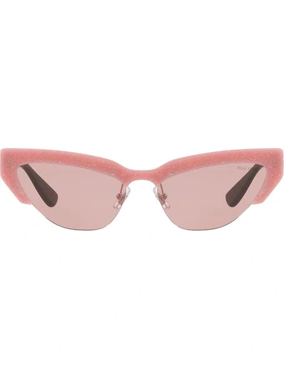 Shop Miu Miu Cat-eye-sonnenbrille In Pink