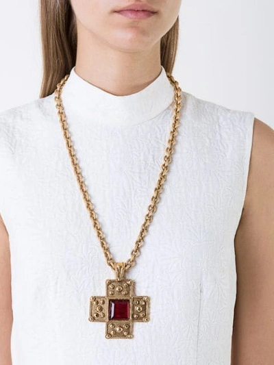 Pre-owned Chanel Vintage Cross Pendant Necklace - Metallic