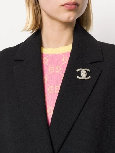 Pre-owned Chanel Logo Brooch In Metallic