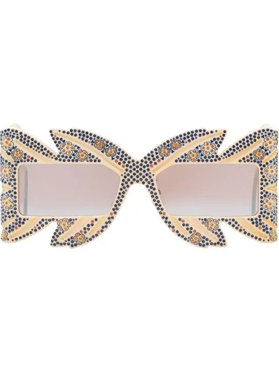 Shop Gucci 'limited Edition' Sonnenbrille Mit Kristallen In White