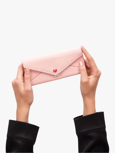 Shop Miu Miu 'madras' Portemonnaie In Pink