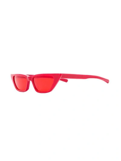 cat eye frame sunglasses