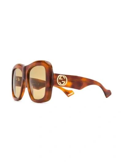 Shop Gucci Classic Mass-shape Sunglasses In Brown