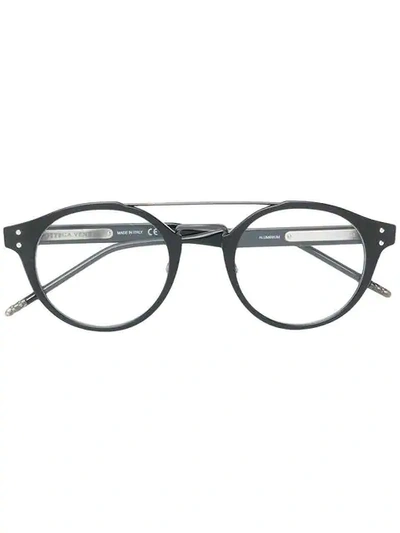 Shop Bottega Veneta Eyewear Round Frame Glasses - Black