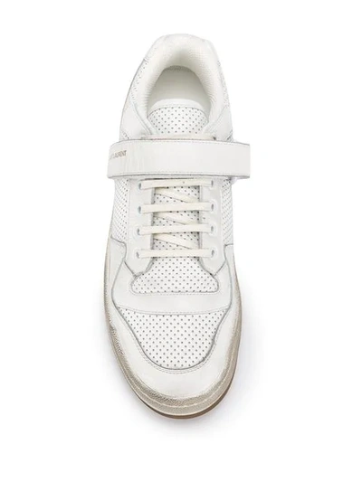 SAINT LAURENT LOW TOPS SNEAKERS - 白色