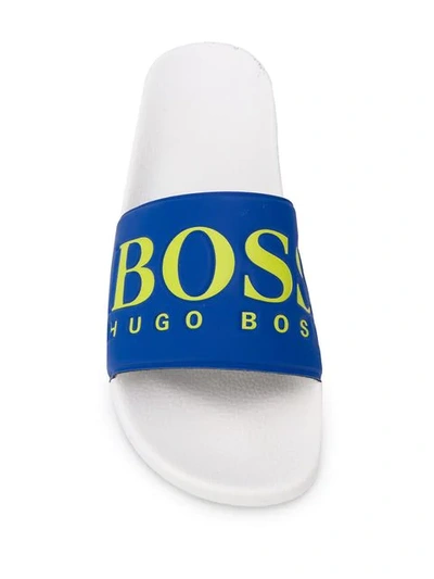Shop Hugo Boss Pantoletten Mit Logo-prägung In White