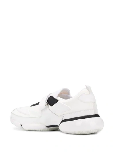 PRADA TOUCH STRAP LOW-TOP SNEAKERS - 白色